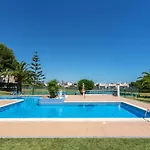 Hébergement de vacances Casa Alegria - Alporchinhos House With Pool *