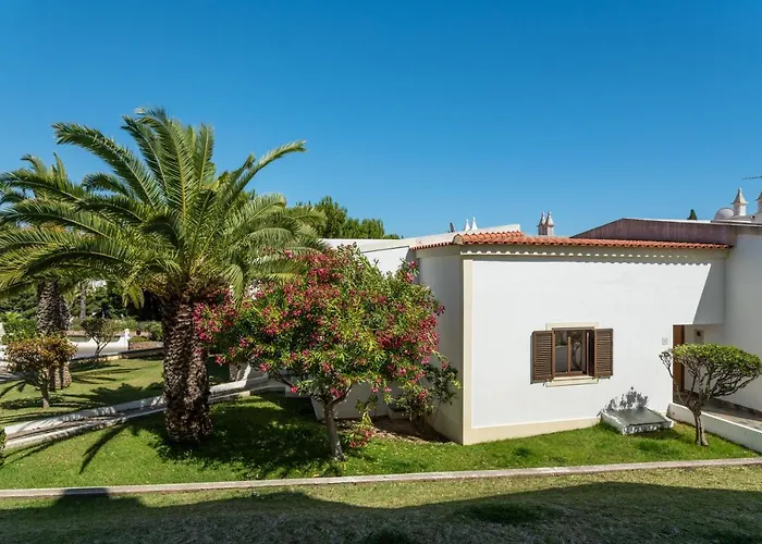 Casa Alegria - Alporchinhos Beach House With Pool *